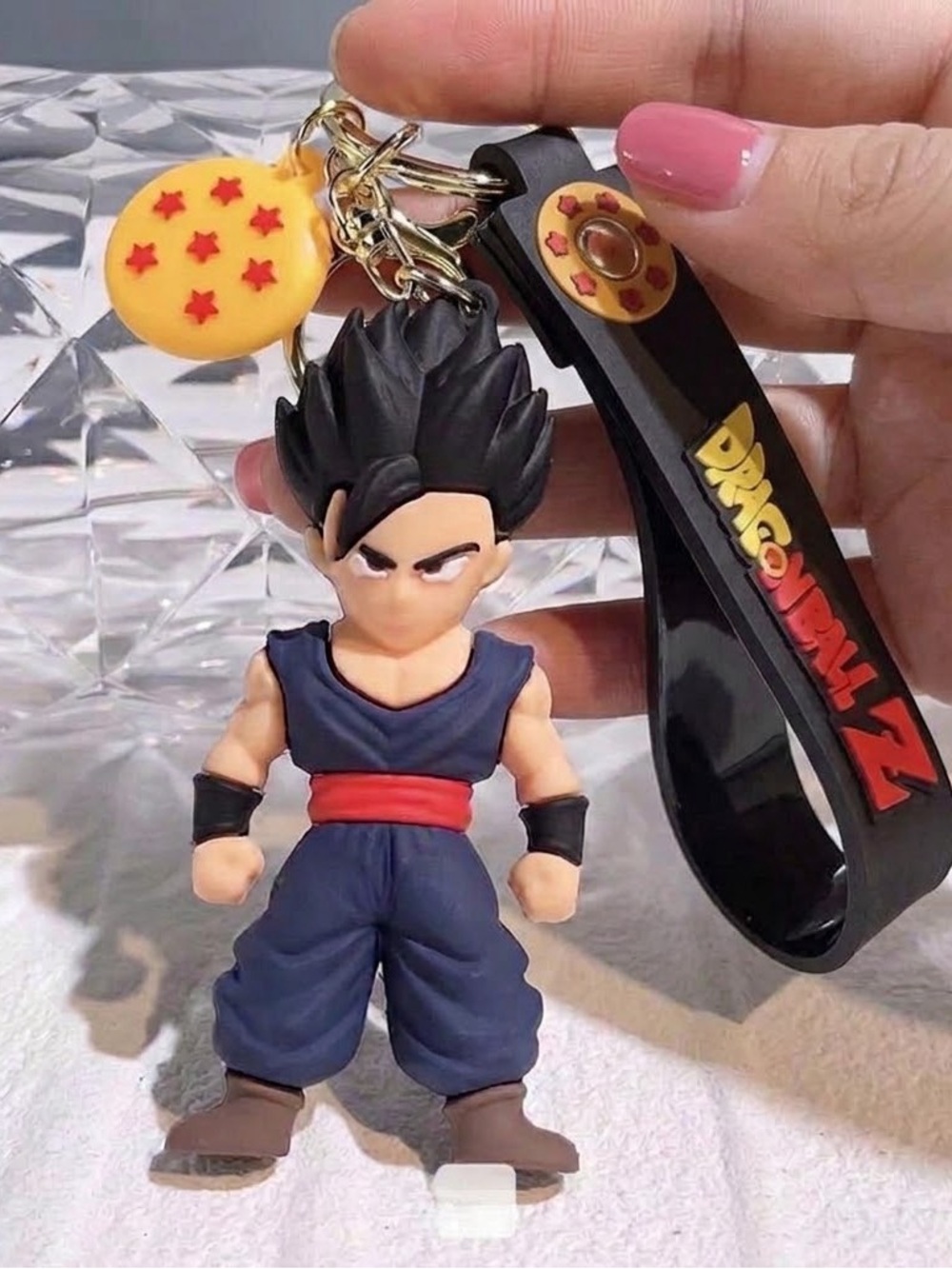 Dragon Ball Z Black Goku Keychain with Yellow Dragon Ball Charm